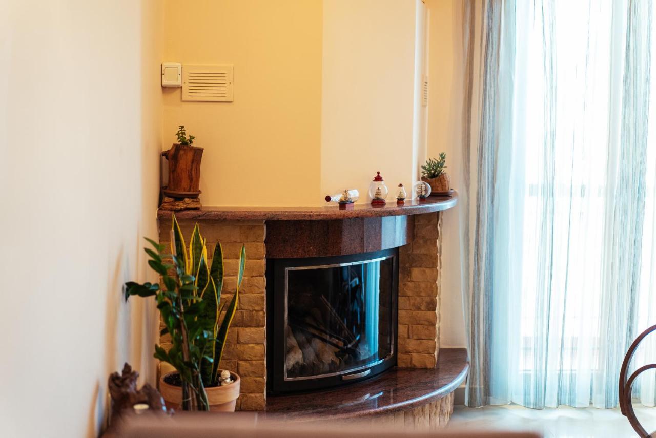 Cozy Place Near Historic Center Thessaloniki Exterior foto